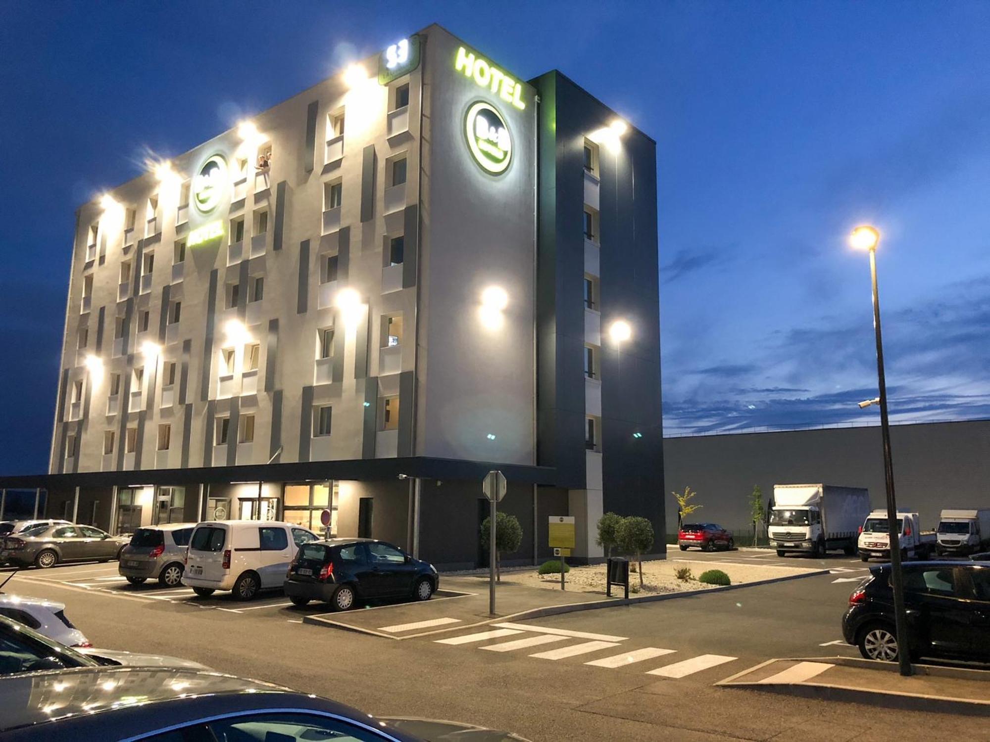 B&B HOTEL Montélimar Sud Exterior foto